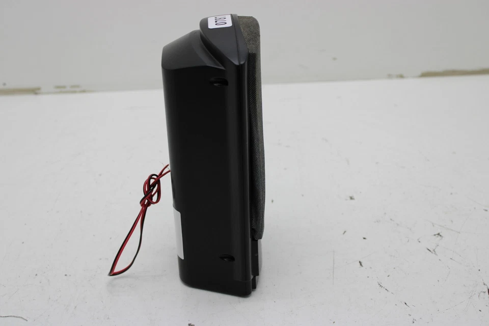 GPX HM3817DT Vertical Home Music System Wall Mountable Speaker - Image 4 of 4