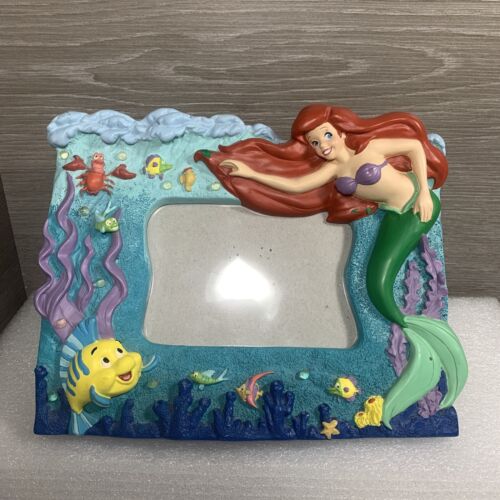 Vintage 1990er Jahre Disney Die kleine Meerjungfrau Prinzessin Ariel 3-D geprägt Bilderrahmen