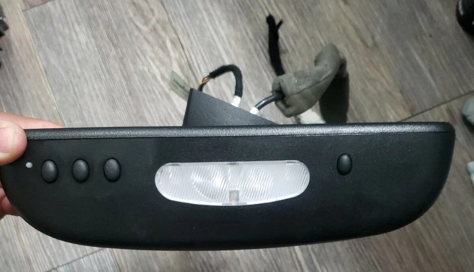 08-11 Mercedes W204 C300 C350 REAR VIEW MIRROR W/ GARAGE DOOR OPENER HOMELINK - Image 3 of 4
