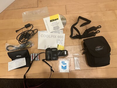 Vintage Nikon Coolpix 950 2.11MP 3x Zoom Digital Camera - Black | eBay