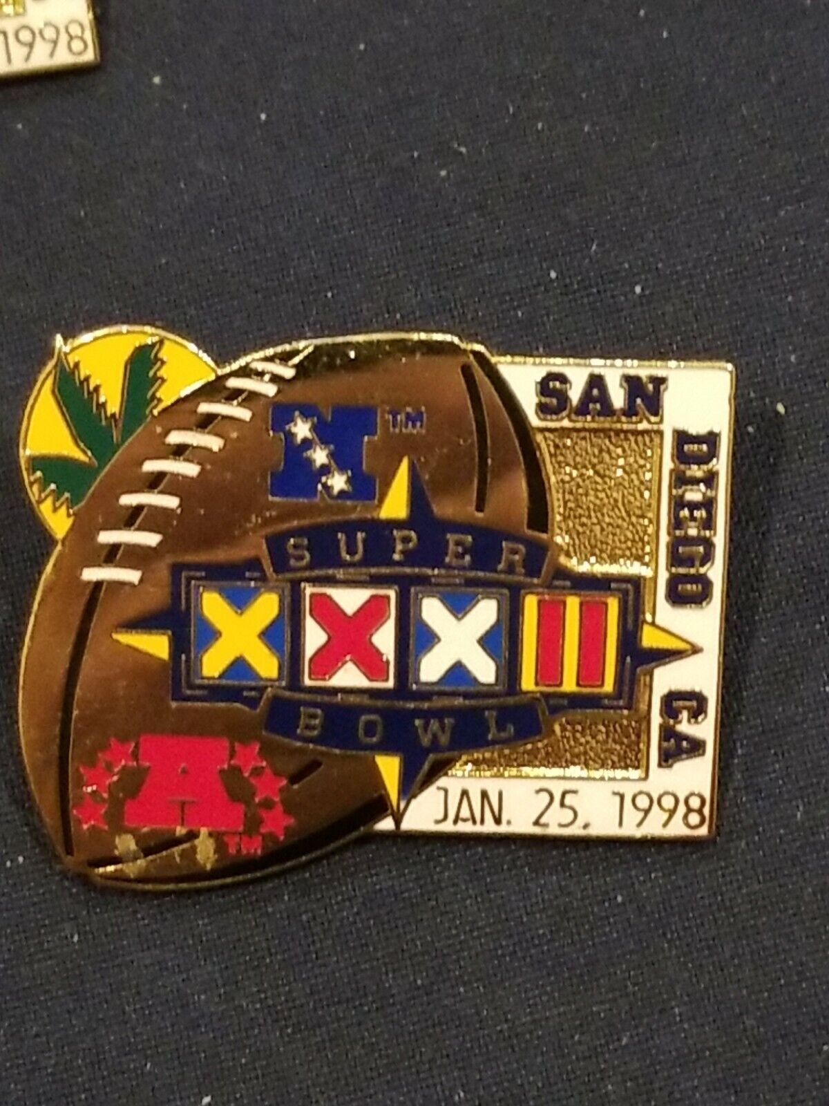 Picture 1 of 1