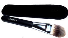 Chanel No.6 Foundation Brush