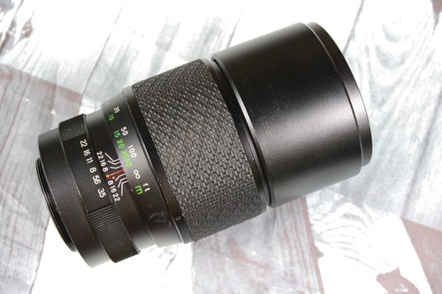 Petri 200mm f/3.5 prime Pentax M42 Screw Mount Lens