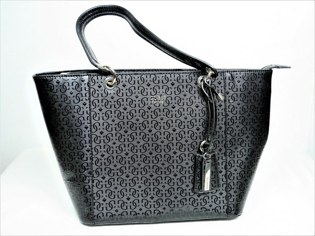 guess monogram handbolsa