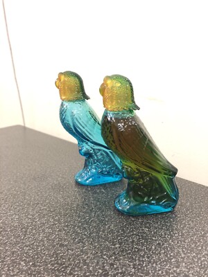 Vintage Avon Island Parakeet Moonwind Bird Collector’s Perfume Bottle Lot  Of