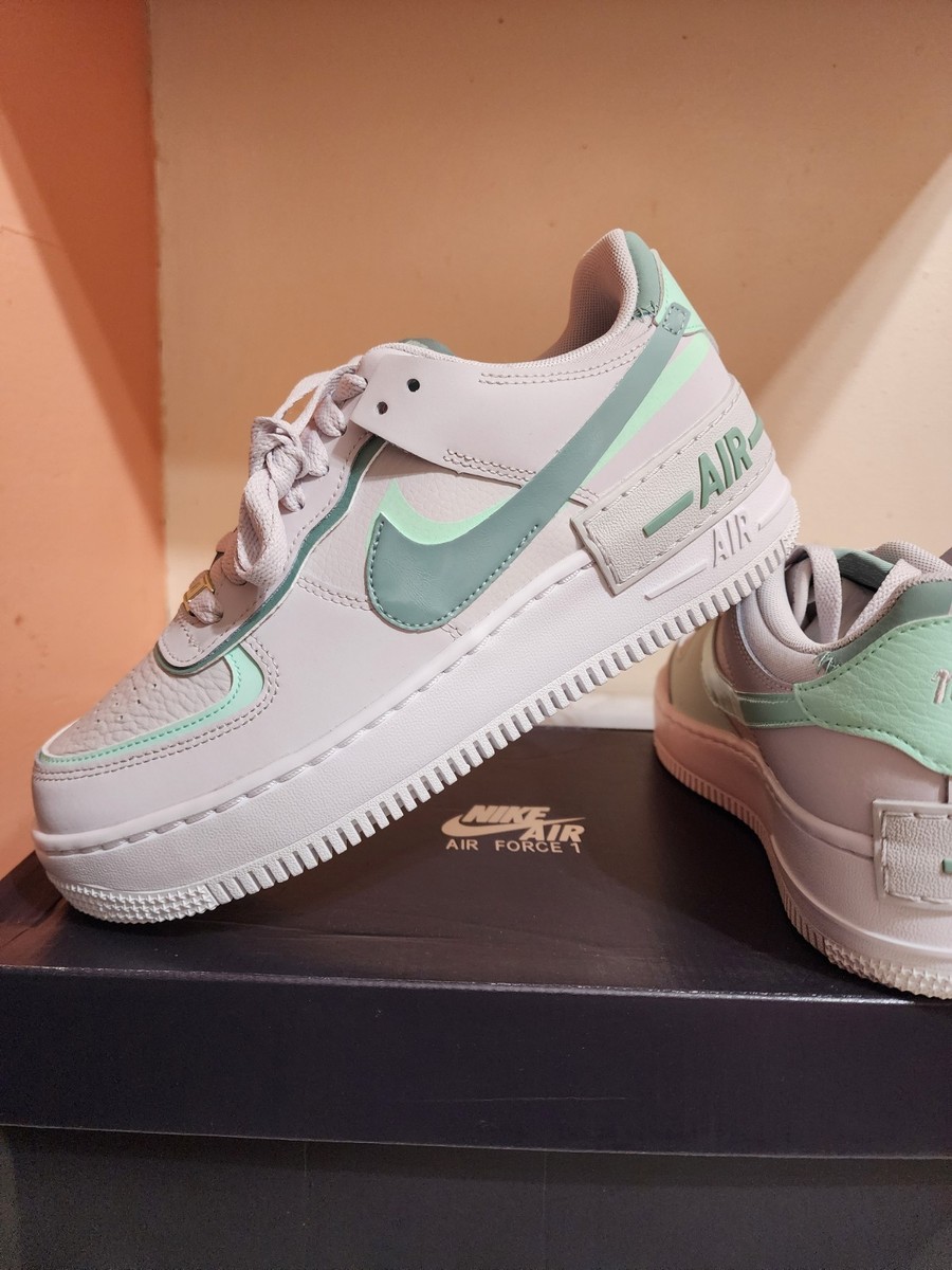 Women's Size 8.5 Nike Air Force 1 Shadow Vast Grey/Cannon Mint