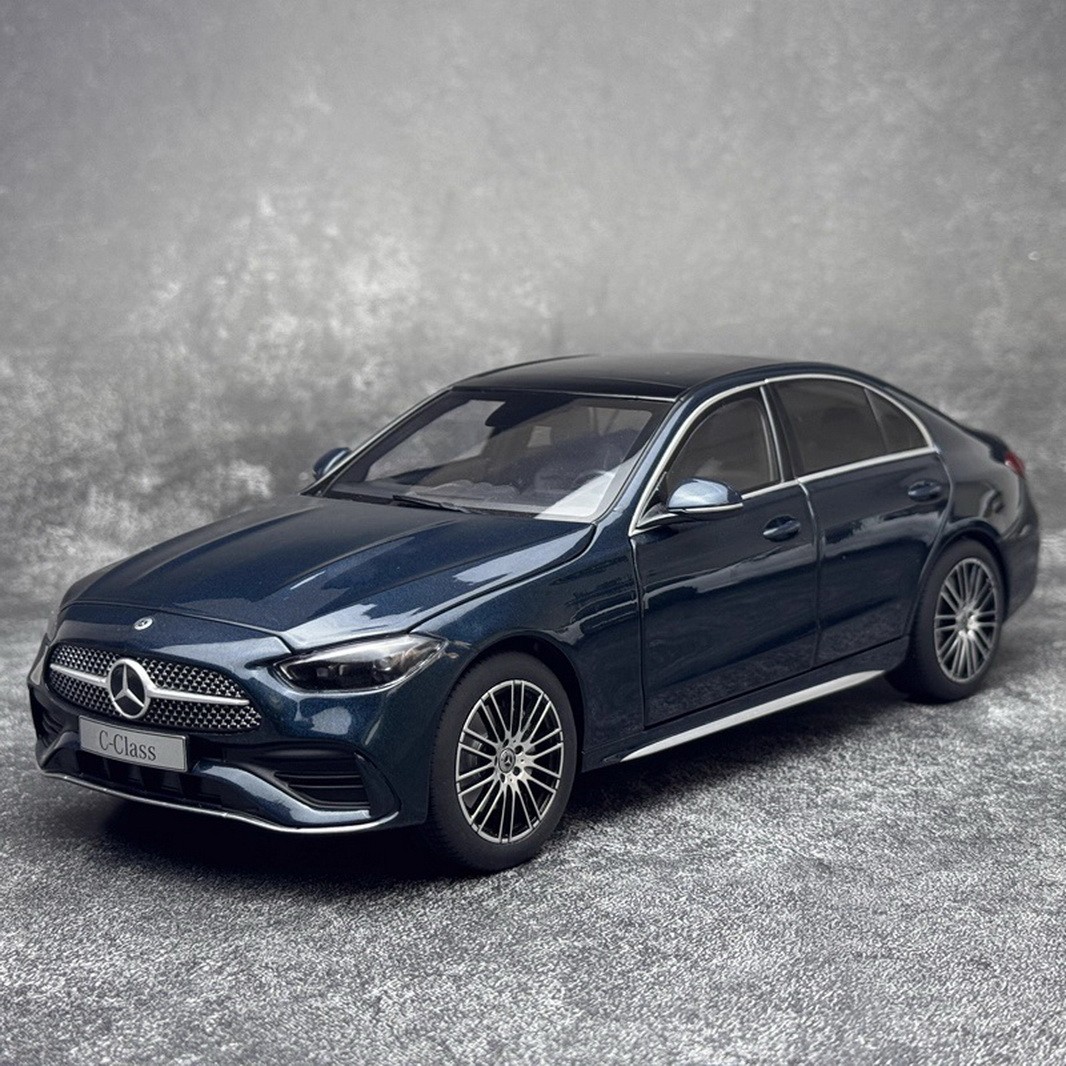 NZG 1/18 Scale Mercedes-Benz C-CLASS C260 2025 Green Diecast Car