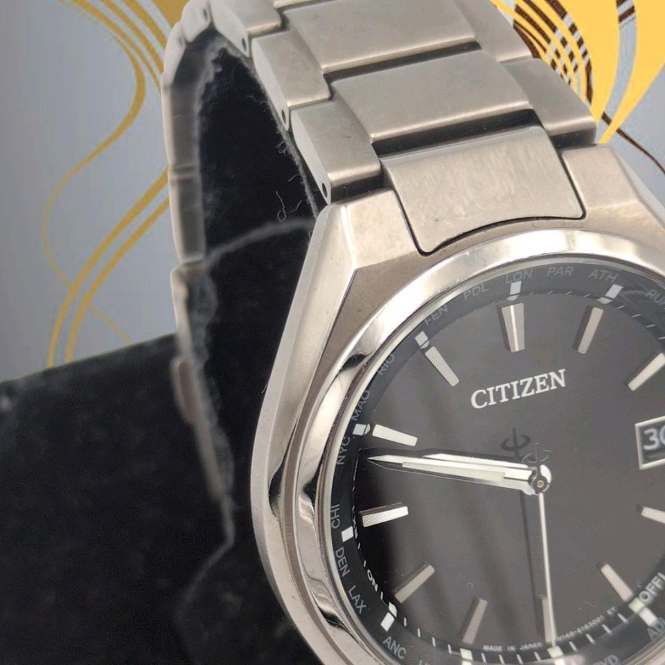 CITIZEN Orologio Uomo Eco-Drive BV1111-75E – Cronografo Solare Al Quarzo, Cassa In Acciaio 43mm, Bracciale Argento, Impermeabile 10 ATM - 4