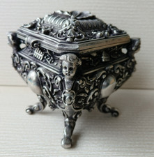 Vintage Victorian Baroque Jewelry Exclusive L...