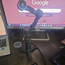 DJI Osmo Mobile 8 Gimbal Stabilisator . Just Gimbal No Accesories