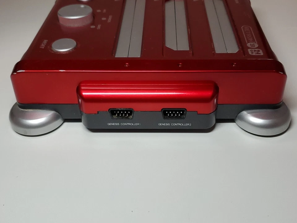 Consola Hyperkin Retron 3 roja de 2,4 GHz solo para piezas o reparación NES SNES GENESIS Foto 4 de 4