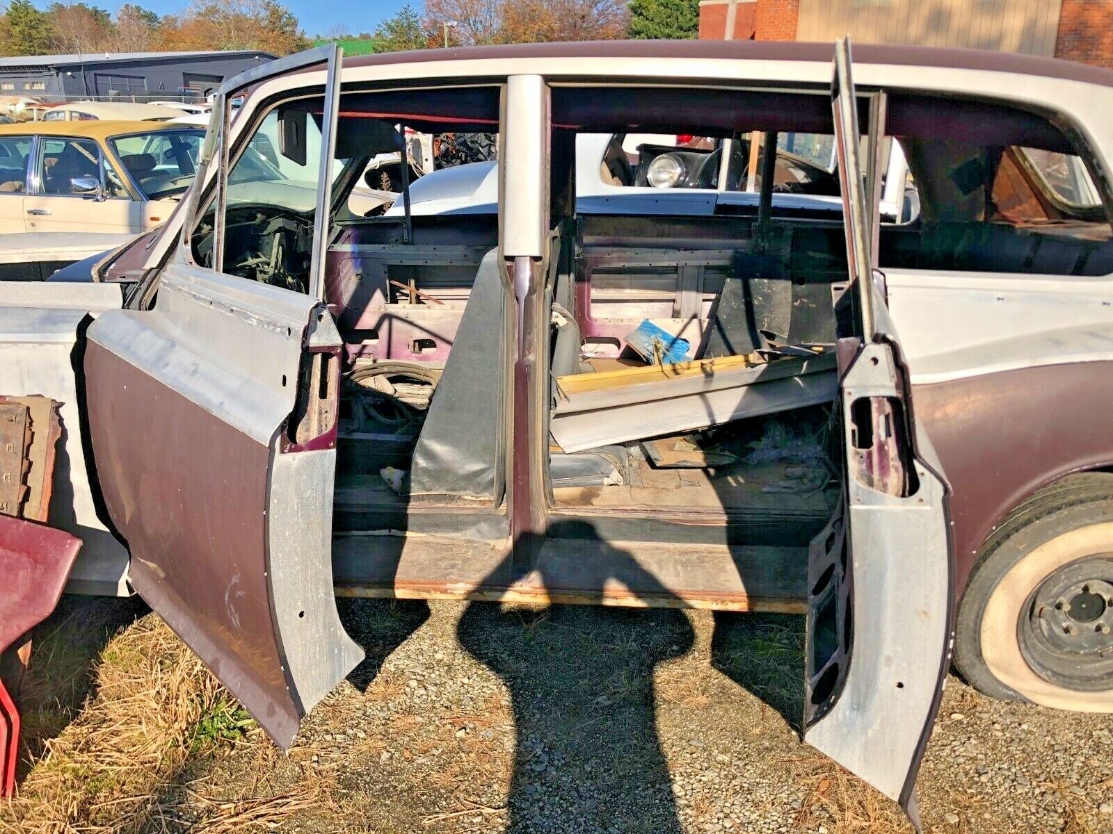 ROLLS ROYCE CLOUD, BENTLEY. REAR BACKUP LENS.  THE WORLDS LARGEST USED INVENTORY