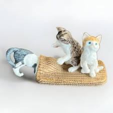 Schleich 3 Kittens & Rug Schwabisch Gmund D-73508 2010 Playing Cute