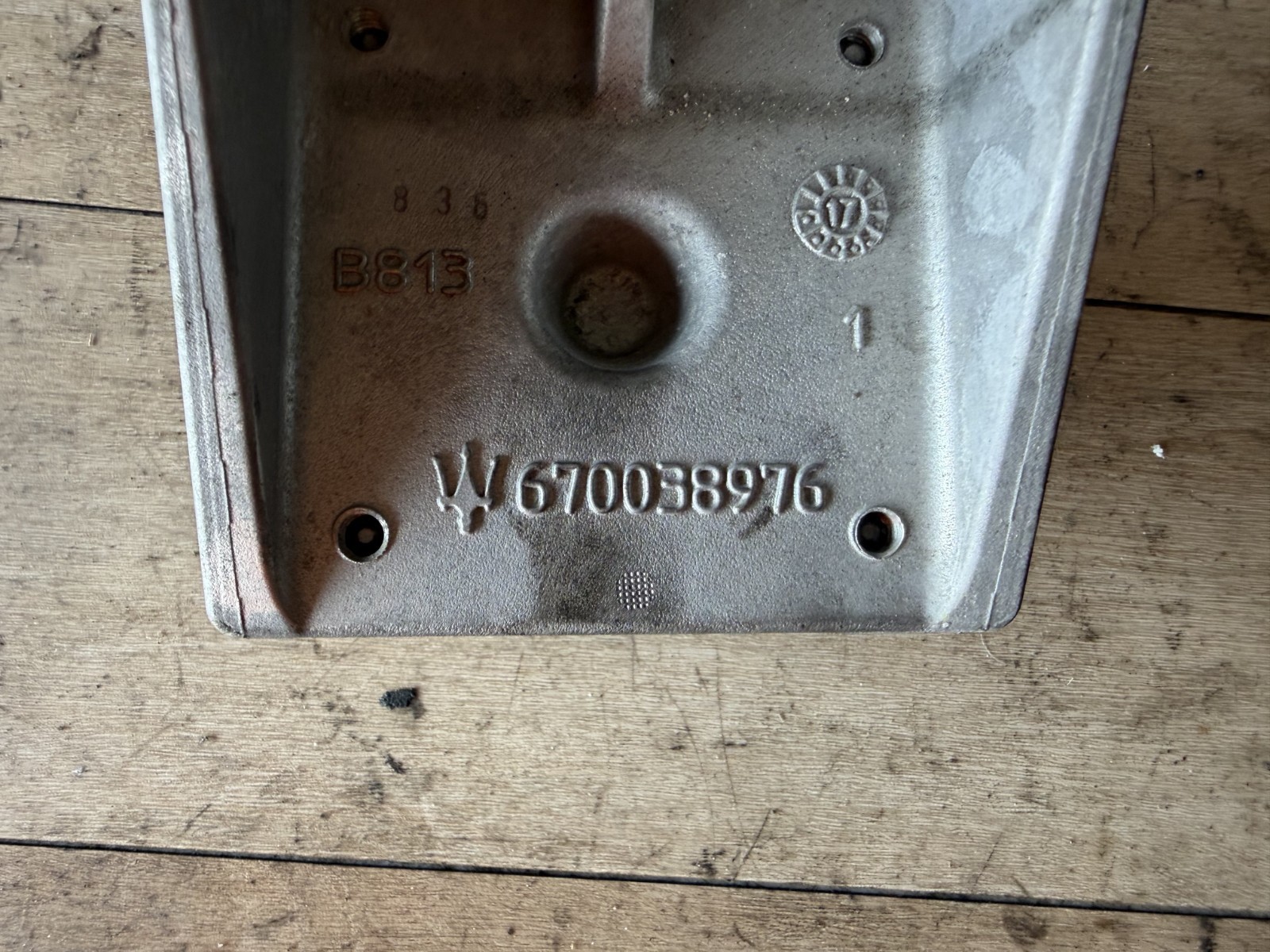 MASERATI GHIBLI OEM 17-24 TRANSMISSION MOUNT BRACKET SUPPORT