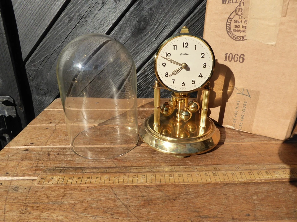 Vintage boxed Kern/Bentima 400 Day Anniversary Clock / Dome Clock-Glass Dome (SC - Image 3 of 4