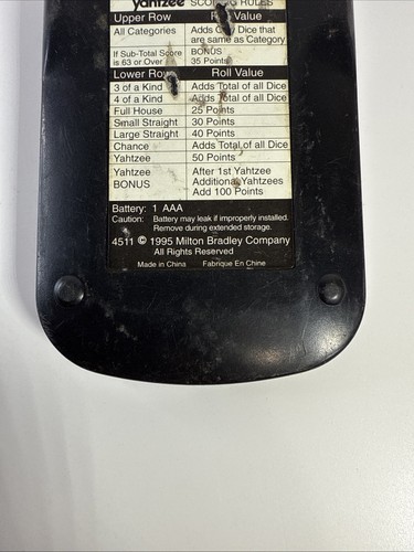 Vintage 1995 Yahtzee Handheld Game Tested Works Nostalgia Electronic MB Company - Picture 8 of 10
