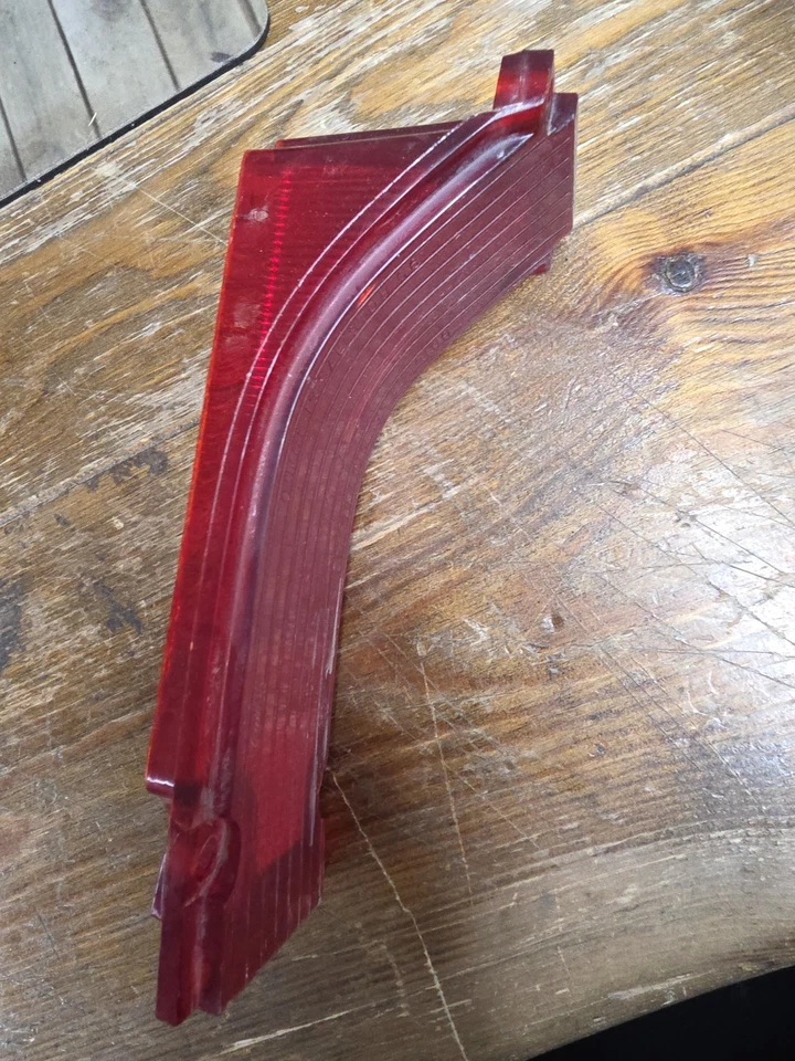 1966 Chevelle Malibu Tail Light Lens GUIDE 13 SAE STDB 66 OEM Lens - Image 4 of 4