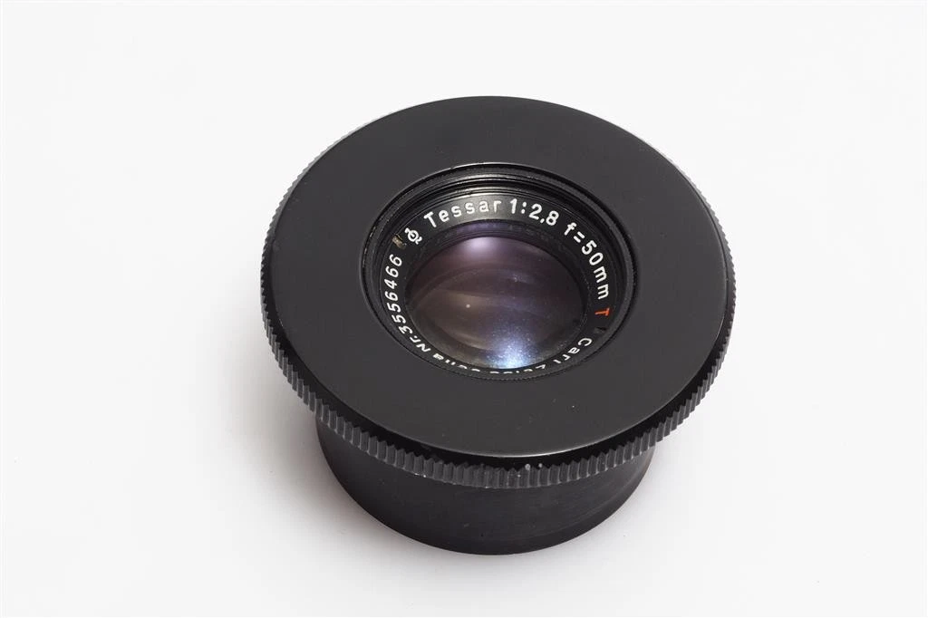Objectif Carl Zeiss Tessar 2,8/50 Mm – Monture Pentina – Rare – B état