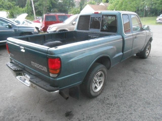 1998-2000 Ford Ranger Driver LH Passenger Spindle Knuckle 4x2, gasoline OEM - Image 4 of 4