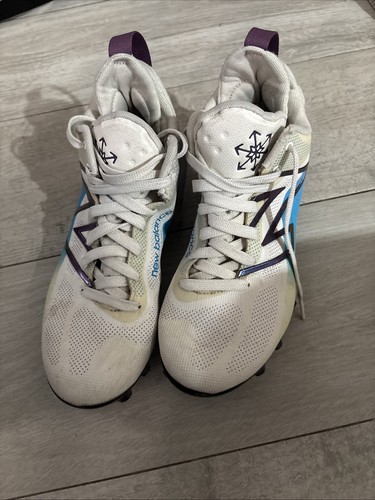 new balance freeze cleats size 8