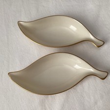 Lenox Leaf-Shaped Trinket Dish with Gold Trim – Made in USA – Ivory Porcelain