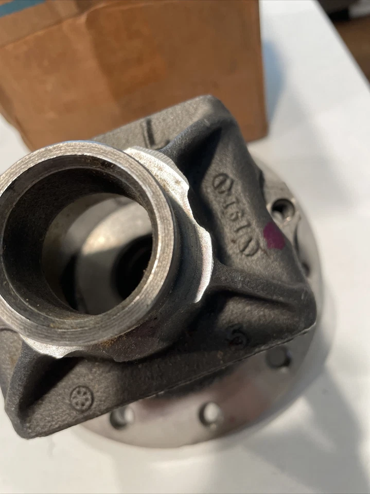 Caja diferencial Oldsmobile 1971-72 F-85 10 pernos NOS GM 1252867 1970’s Foto 4 de 4