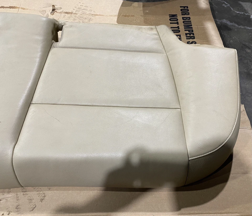 宝马 E90/E91-LCI,316d-335xi,原始设备制造商 2007-2012 后座底部长凳皮革 — 第 2/4 张图片