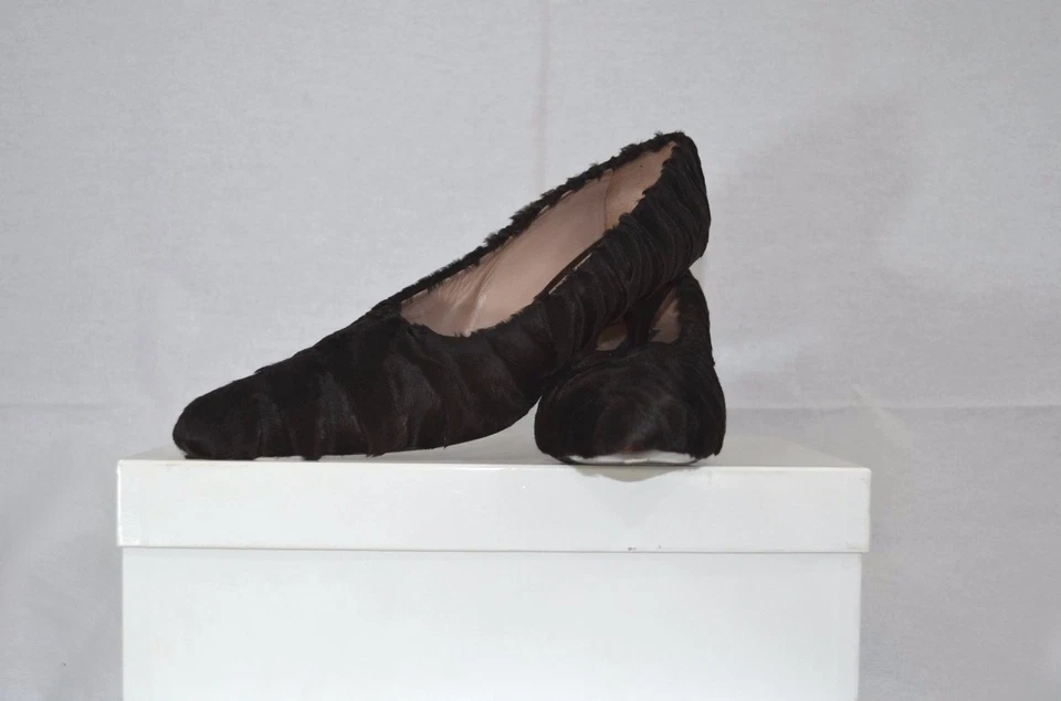 ROCHAS real astrakhan fur shoes sz 39 $$$$$$$ - Image 4 of 4