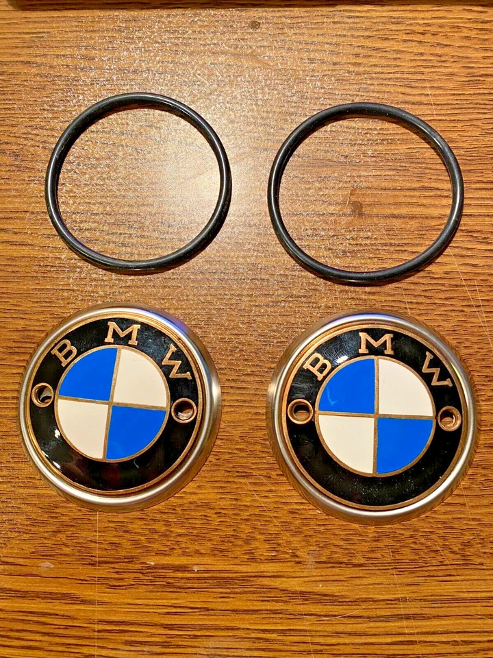 Insignia emblema depósito gasolina BMW R25 R26 R27 R50 R50/2 R60 R69S. Insignia no incluida! Foto 3 de 4
