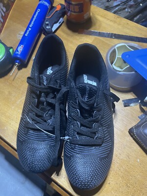 Brava Soccer Cleats Girls Black/Black Size YOUTH