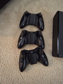 Microsoft Xbox 360 250GB W/ 3 Controllers & Power Fully Tested