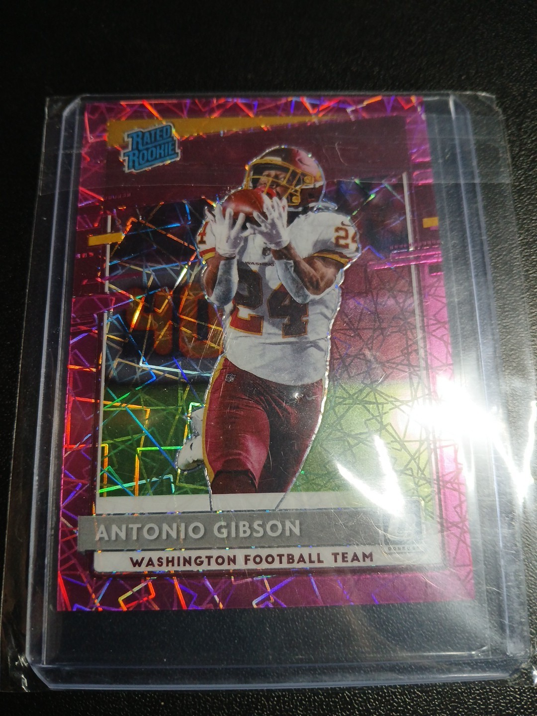 2020 Panini Optic - Rated Rookies Antonio Gibson # Pink Velocity Prizm /79 (RC)
