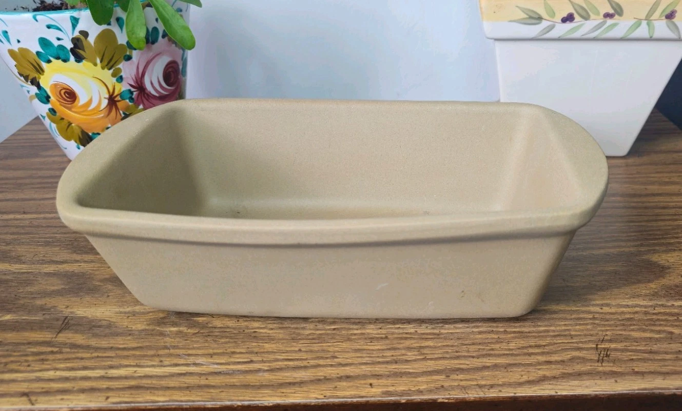 The Pampered Chef Stoneware Loaf Bread Pan 056 Made In USA
Opens in a new window or tab