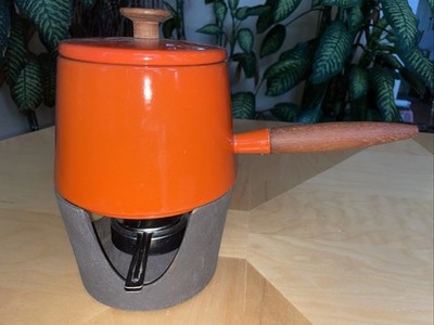 Vintage COPCO Michael Lax 1.5 Qt Fondue Pot Enameled Orange MCM w Cast Iron Base