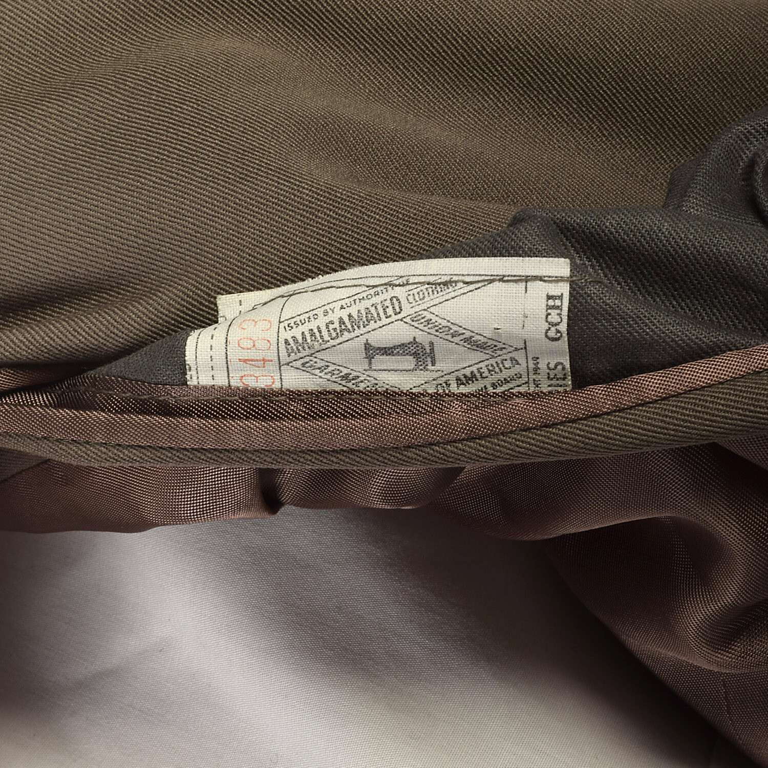 Medium 1950s Tan Taupe Buttoned Collared Classic … - image 11