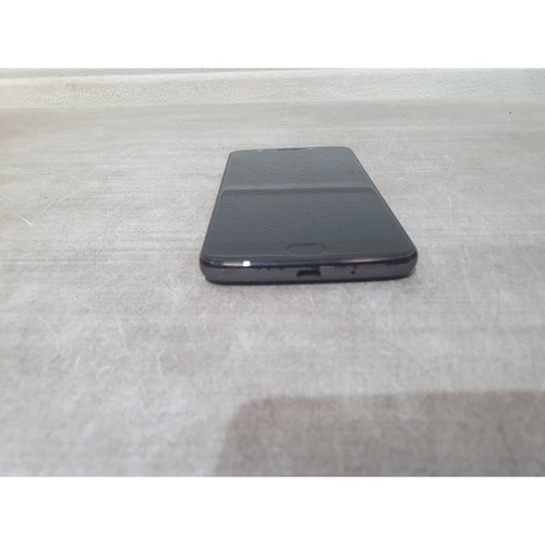 Motorola Moto E4 XT1761 Smartphone Grey 5" IPS LCD Display (2GB+16GB) For Parts - Picture 4 of 12