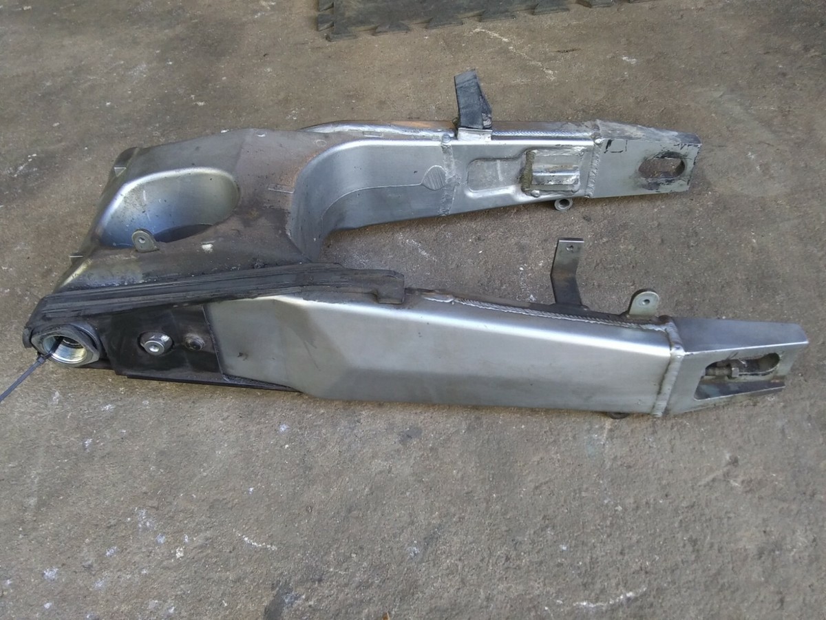 1994 KAWASAKI ZX9 ZX 900 NINJA Rear SWING ARM Swingarm Fork