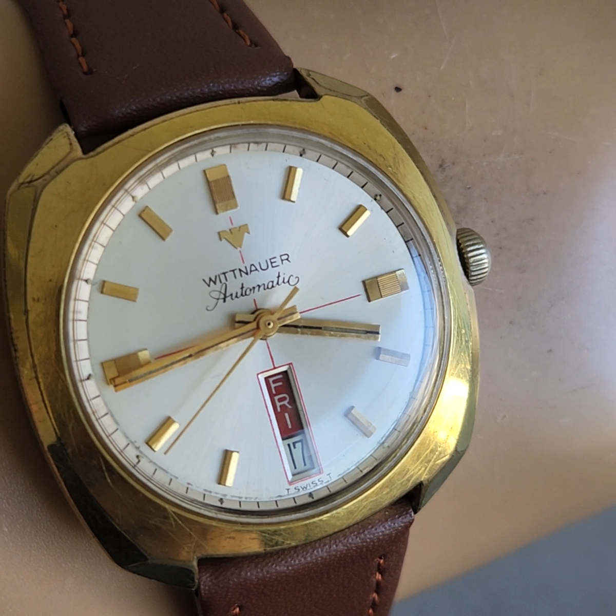 Vintage Wittnauer men's automatic watch D11KAS1 17Jewels swiss