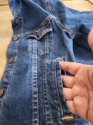 Levi Strauss Signature Youth Size XL Standard Trucker Denim Jean Jacket Blue - Picture 16 of 17