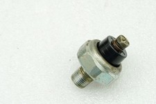 Kawasaki En 500 En 500A Interruttore Pressione Olio Originale (per Motore)