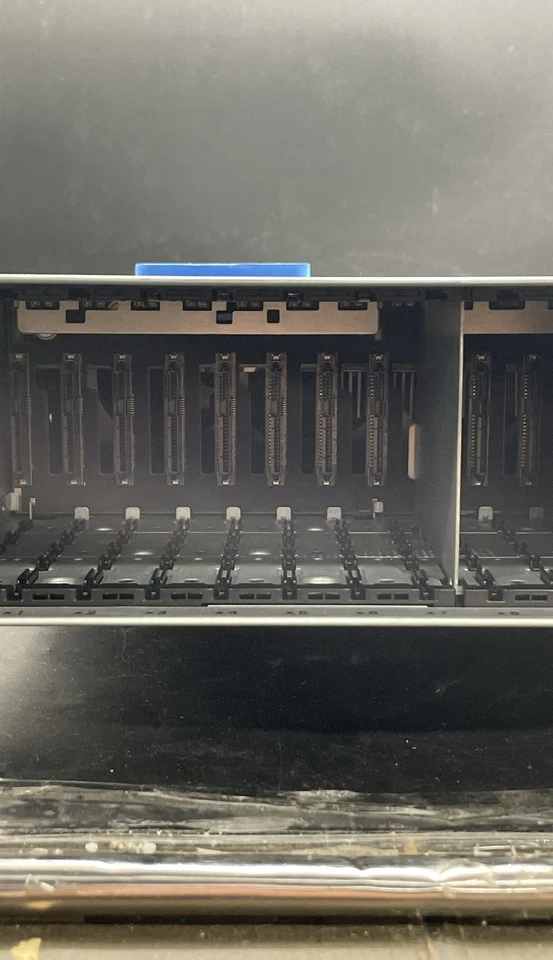 Dell PowerEdge R740 E38S Rack Server High Performance Enterprise Data Server - Image 3 of 4