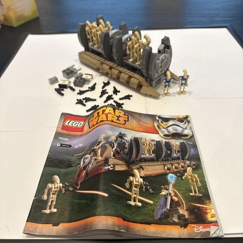 LEGO   Star Wars Episode 1: 75086 Battle Droid Troop Carrier
