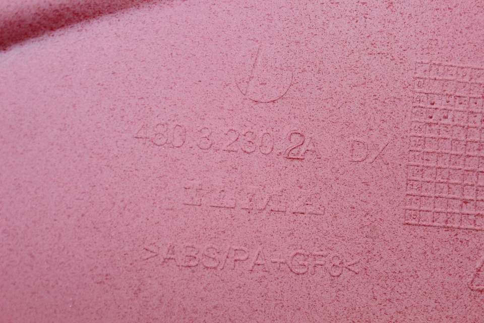 Panel de cubierta de carenado inferior lateral derecho OEM Ducati 1098 848 1198 48012302AA ¡BONITO! Foto 4 de 4