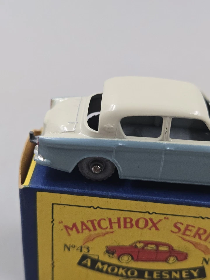 Vintage Matchbox Lesney Hillman Minx #43 With The Original Box Excellent... - Image 2 of 4