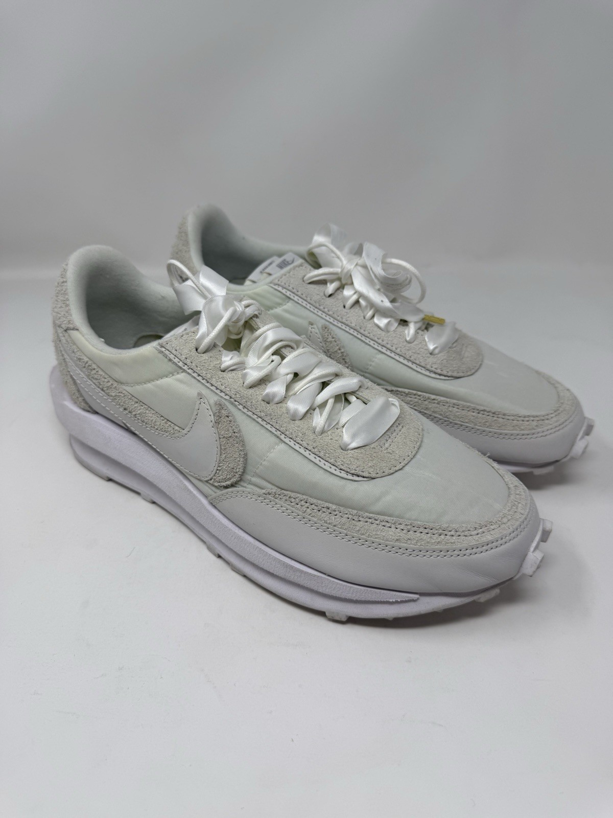 SACAI X NIKE Taglia 10.5M (U Nike sacai x LDWaffle Nylon Bianco senza scatola