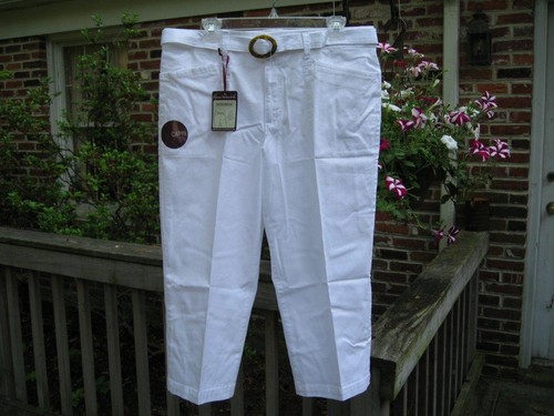 Mona White Capri Pants SIZES! NWT 