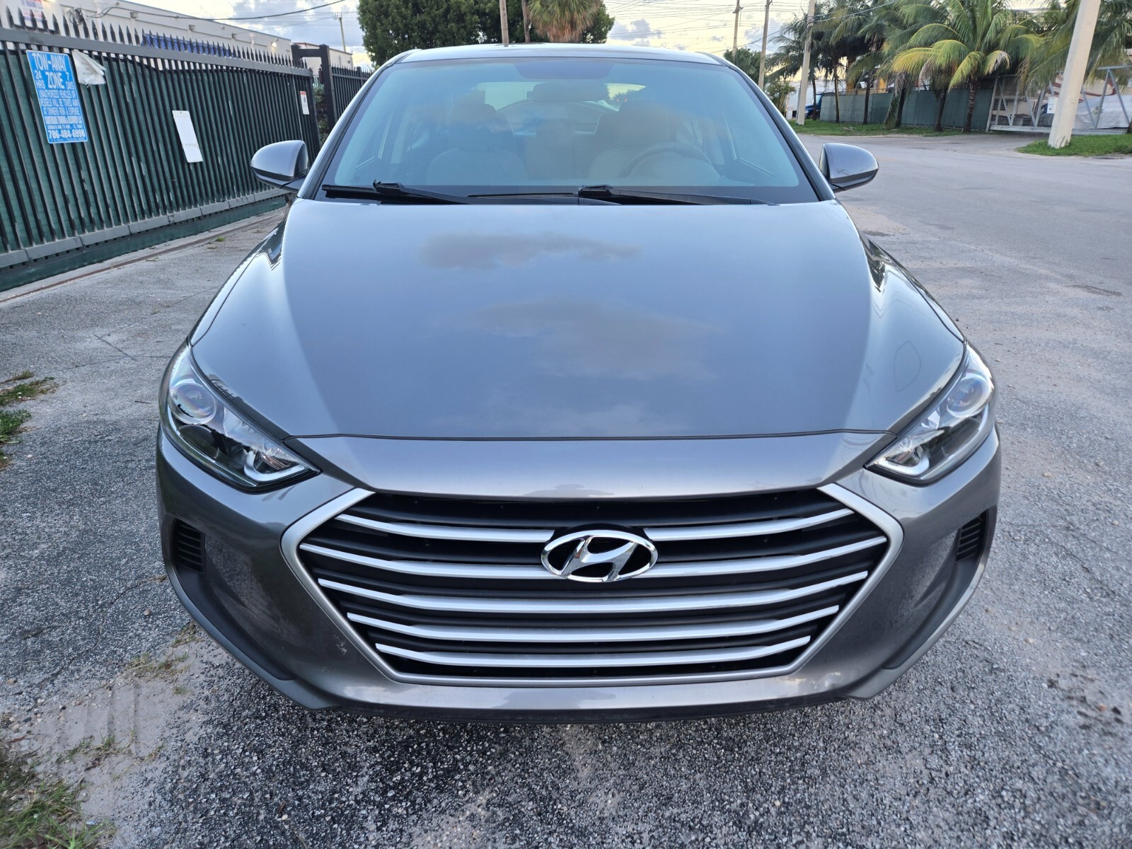 Hyundai Elantra - Image 3