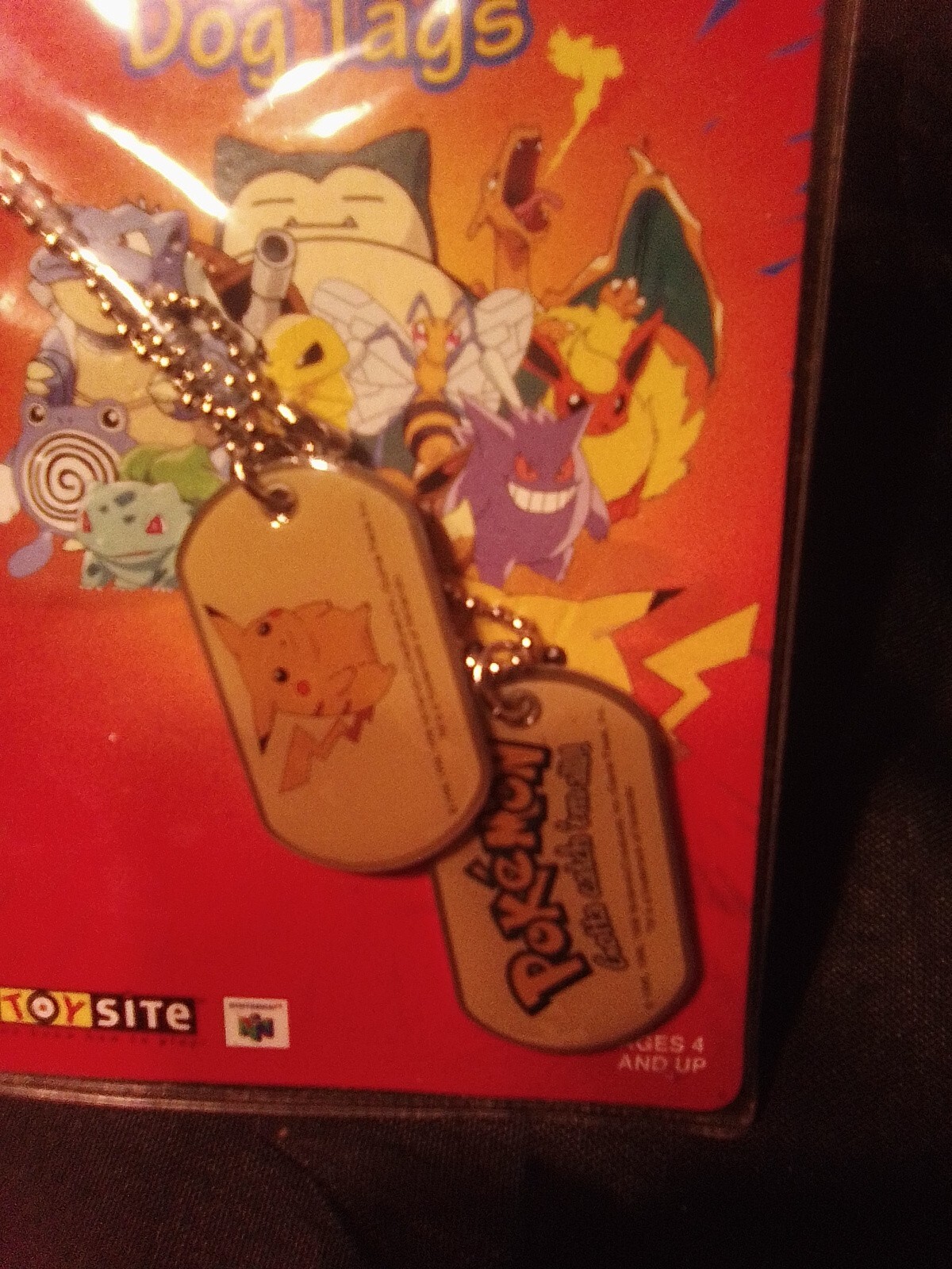 POK&Eacute;MON COLLECTABLE PIKACHU DOG TAG 1999 NY TOY FAIR EXCLUSIVE NEW SEALED 