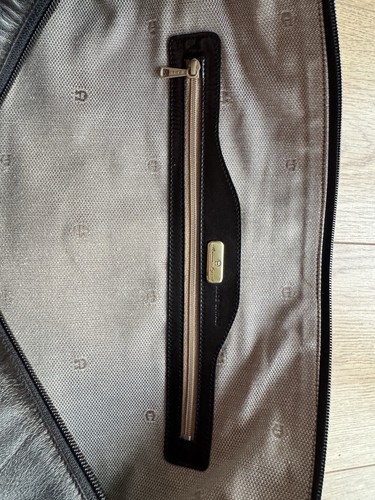 Stunning Etienne Aigner Leather Duffle Bag - Unisex - Made In Italy - Picture 16 of 24