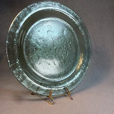 Recycled Art Glass Plate 9 In Resembles Fire And Light Look Celery No Signature